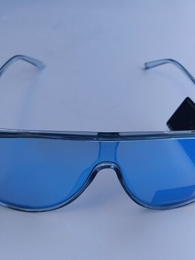 True Religion Blue Shield Sunglasses  NWT
